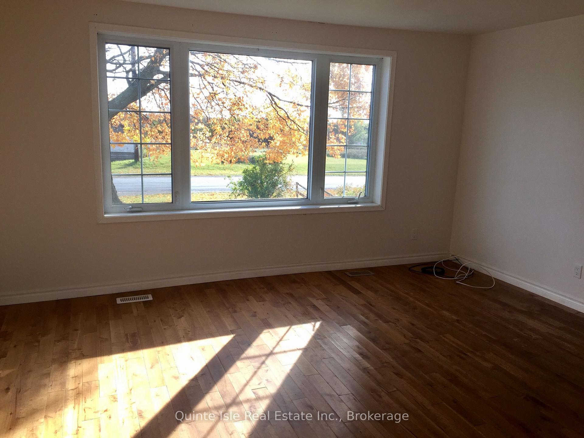 Photo 15 of 1756 Danforth Road, Prince Edward County, Hillier — HOMEH