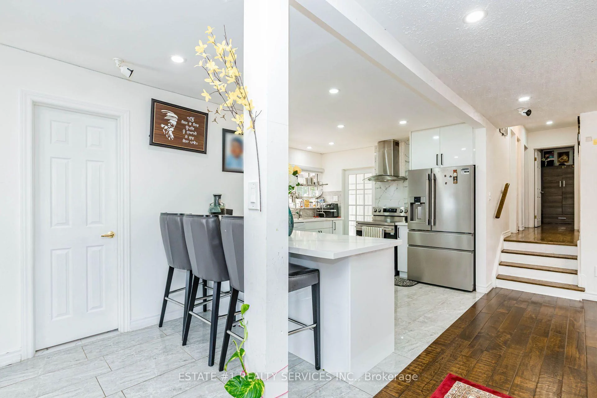 Photo 20 of 80 Addington Crescent, Brampton, Avondale — HOMEH
