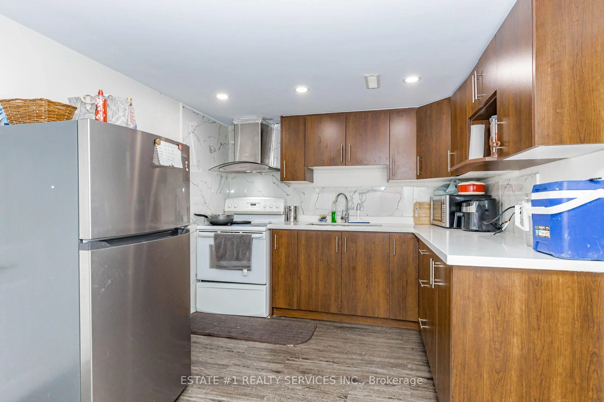 Photo 42 of 80 Addington Crescent, Brampton, Avondale — HOMEH