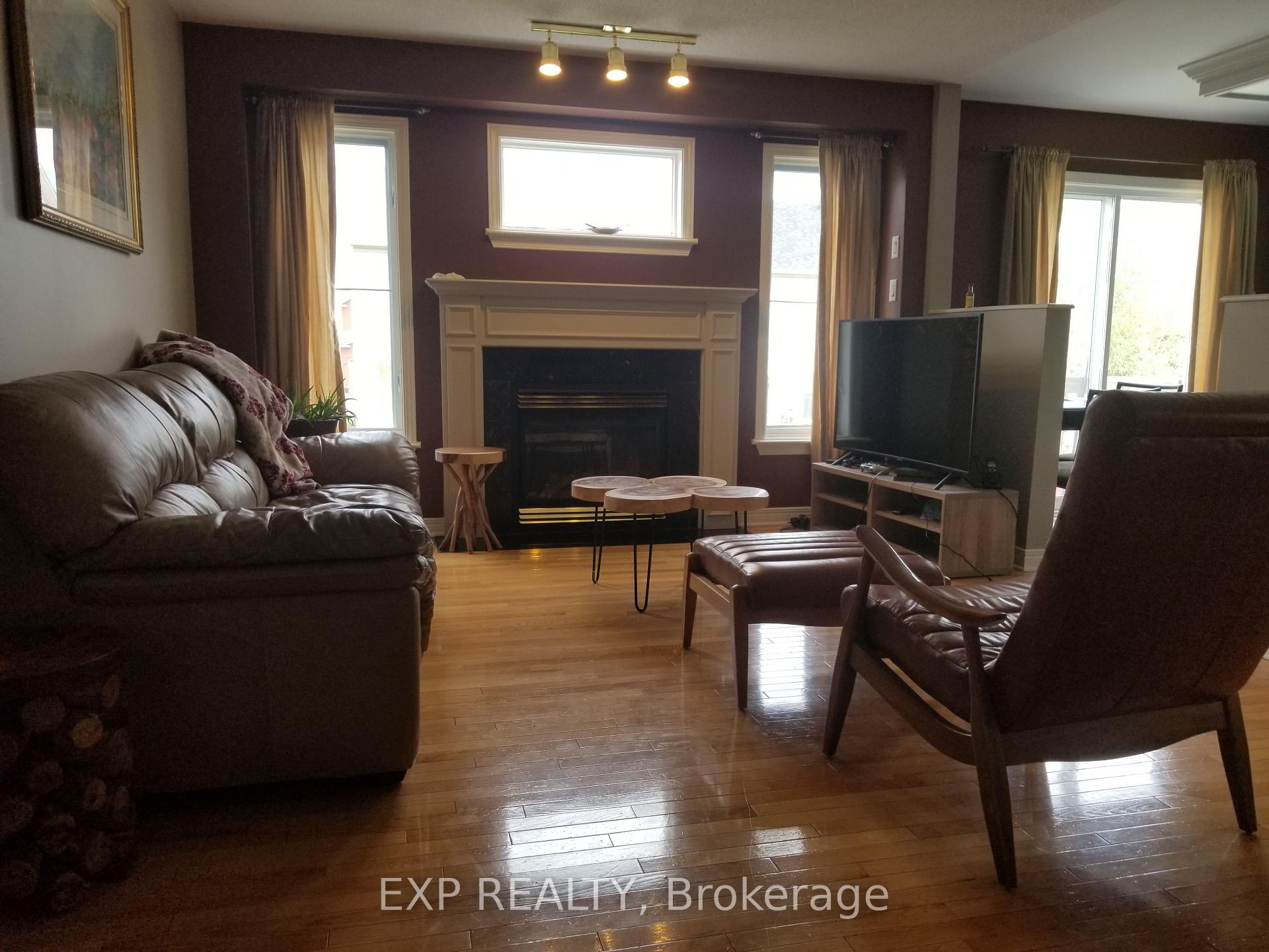 Photo 7 of 40 Alameda Way, Ottawa, Barrhaven - Longfields — HOMEH