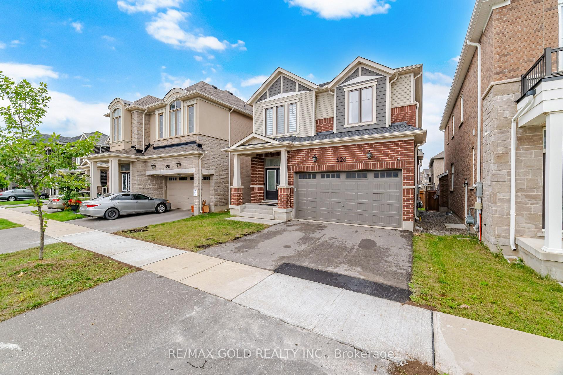 Photo 10 of 526 Kennedy Circle W, Milton, Cobban — HOMEH