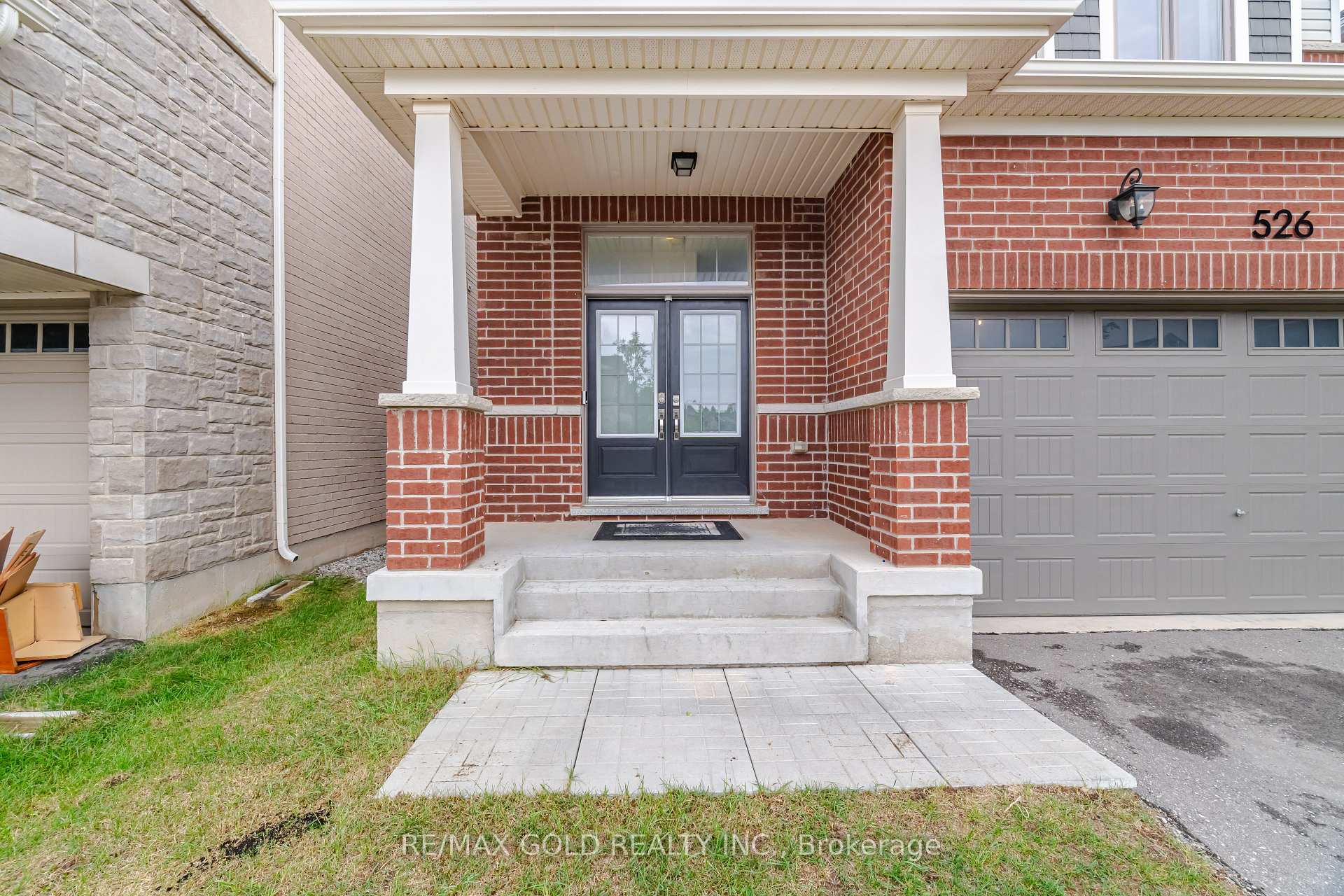 Photo 11 of 526 Kennedy Circle W, Milton, Cobban — HOMEH