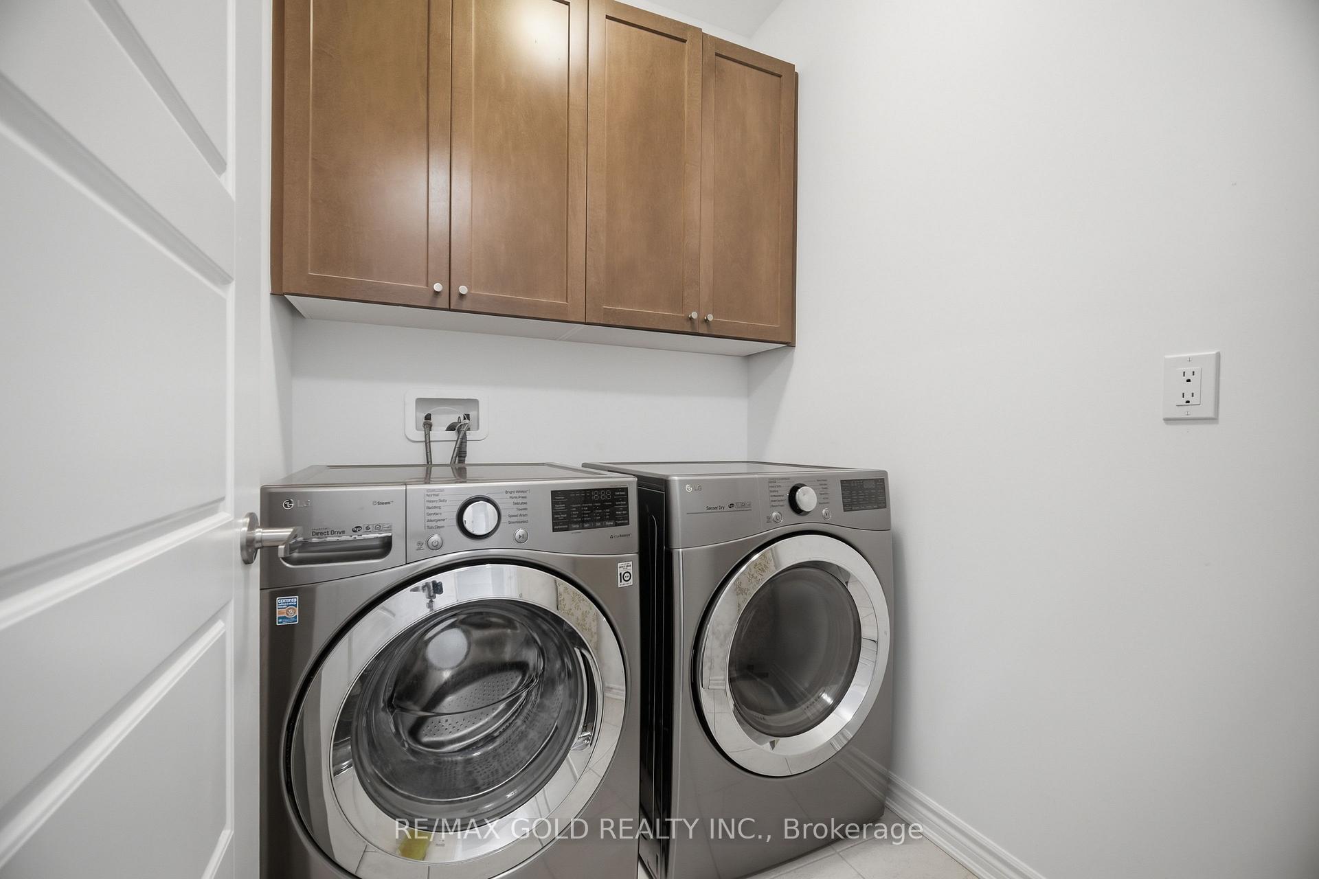 Photo 41 of 526 Kennedy Circle W, Milton, Cobban — HOMEH
