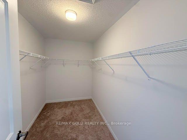 Photo 13 of 41 Tapscott Crescent, Brampton, Sandringham-Wellington North — HOMEH