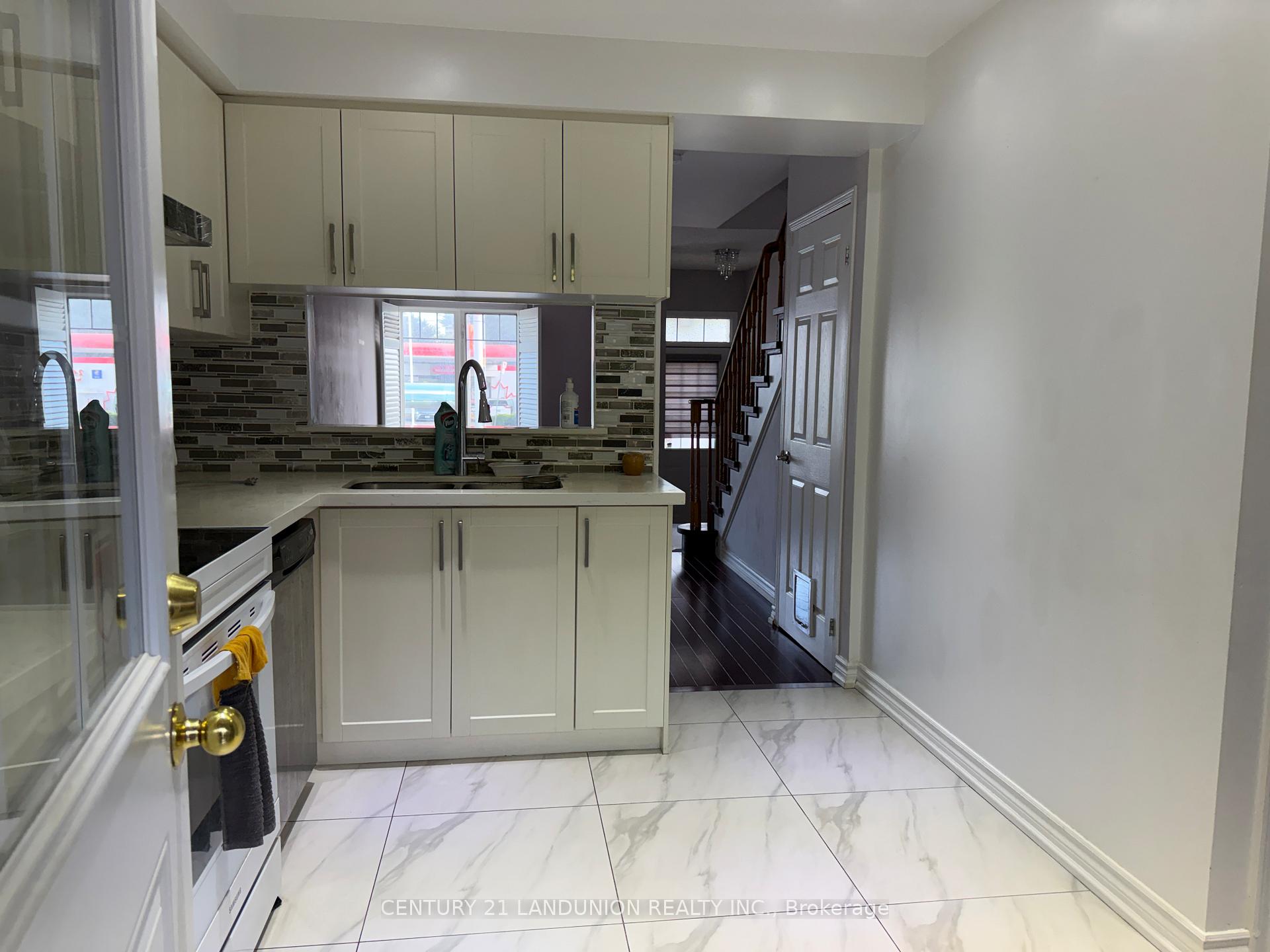 Photo 6 of 9544 Sheppard Avenue E, Scarborough, Rouge — HOMEH