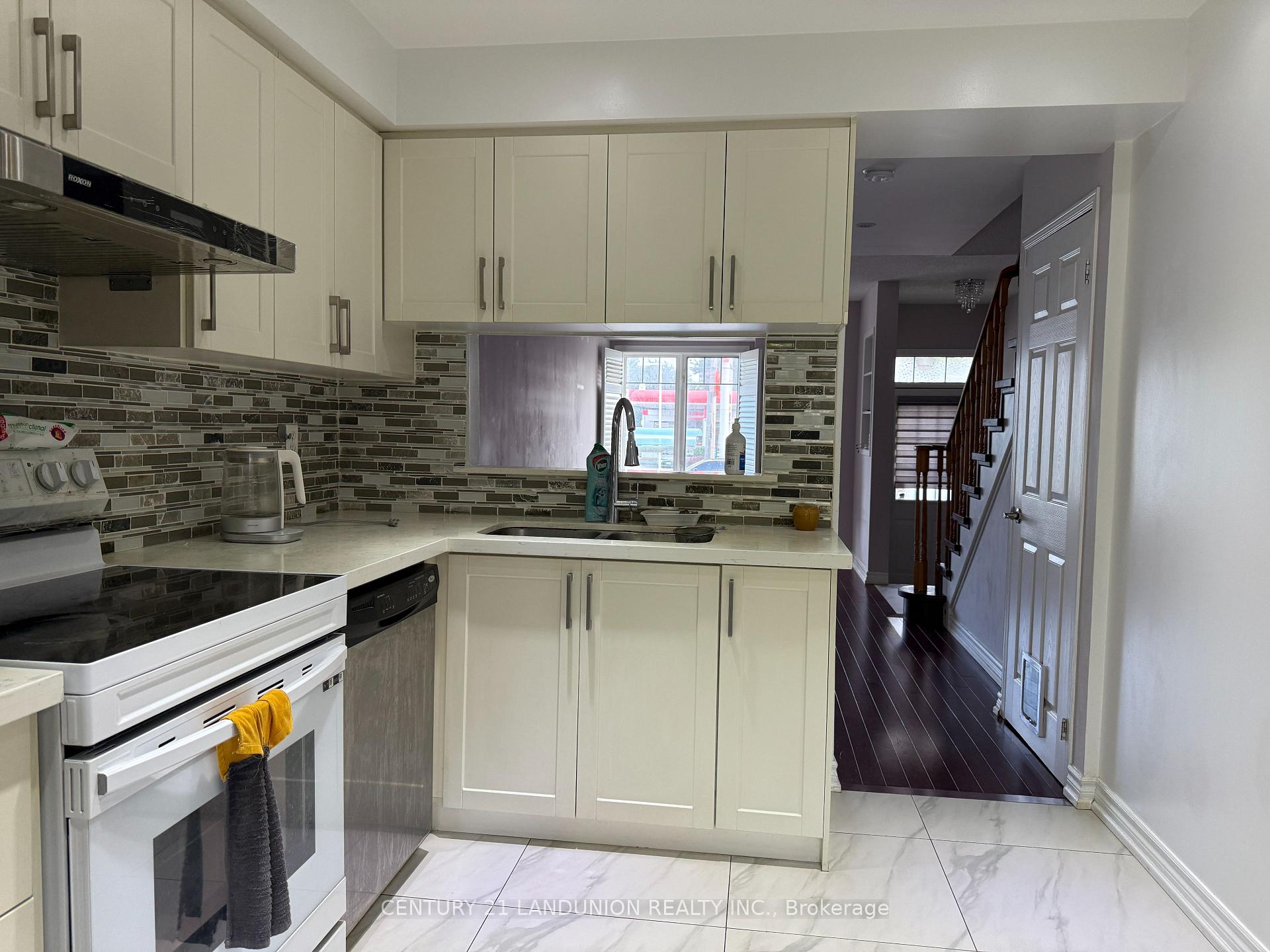 Photo 7 of 9544 Sheppard Avenue E, Scarborough, Rouge — HOMEH