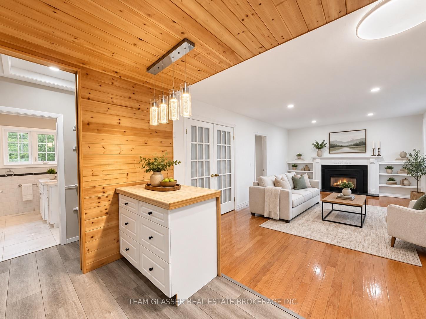 Photo 3 of Unit 1, 173 Base Line Road W, London, South G — HOMEH