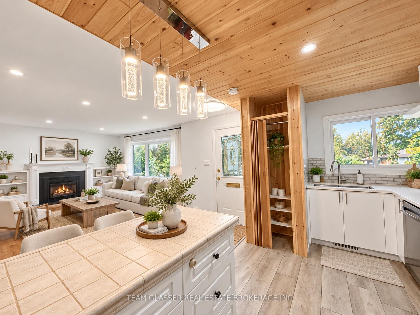Photo 4 of Unit 1, 173 Base Line Road W, London, South G — HOMEH