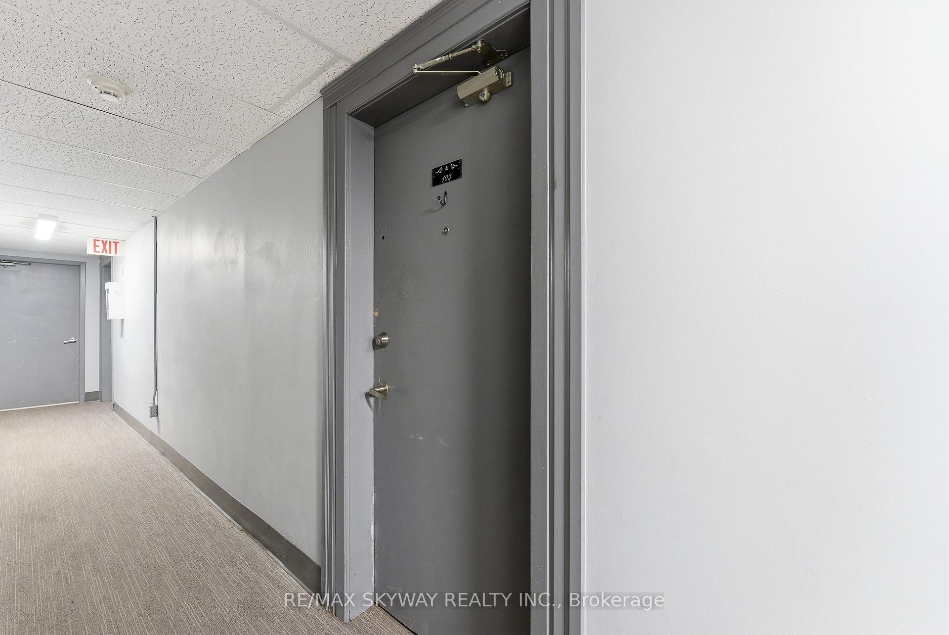 Photo 2 of Unit 103, 25 College Street E, Belleville, Belleville Ward — HOMEH