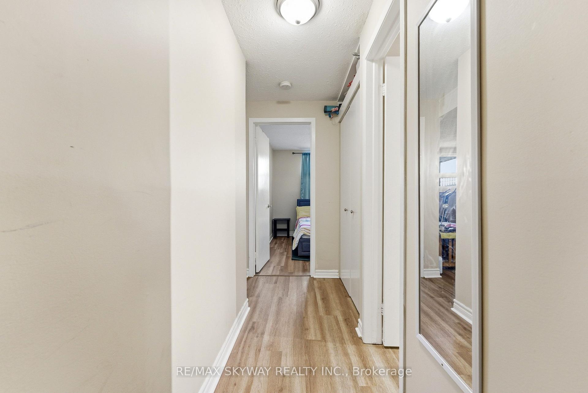 Photo 5 of Unit 103, 25 College Street E, Belleville, Belleville Ward — HOMEH
