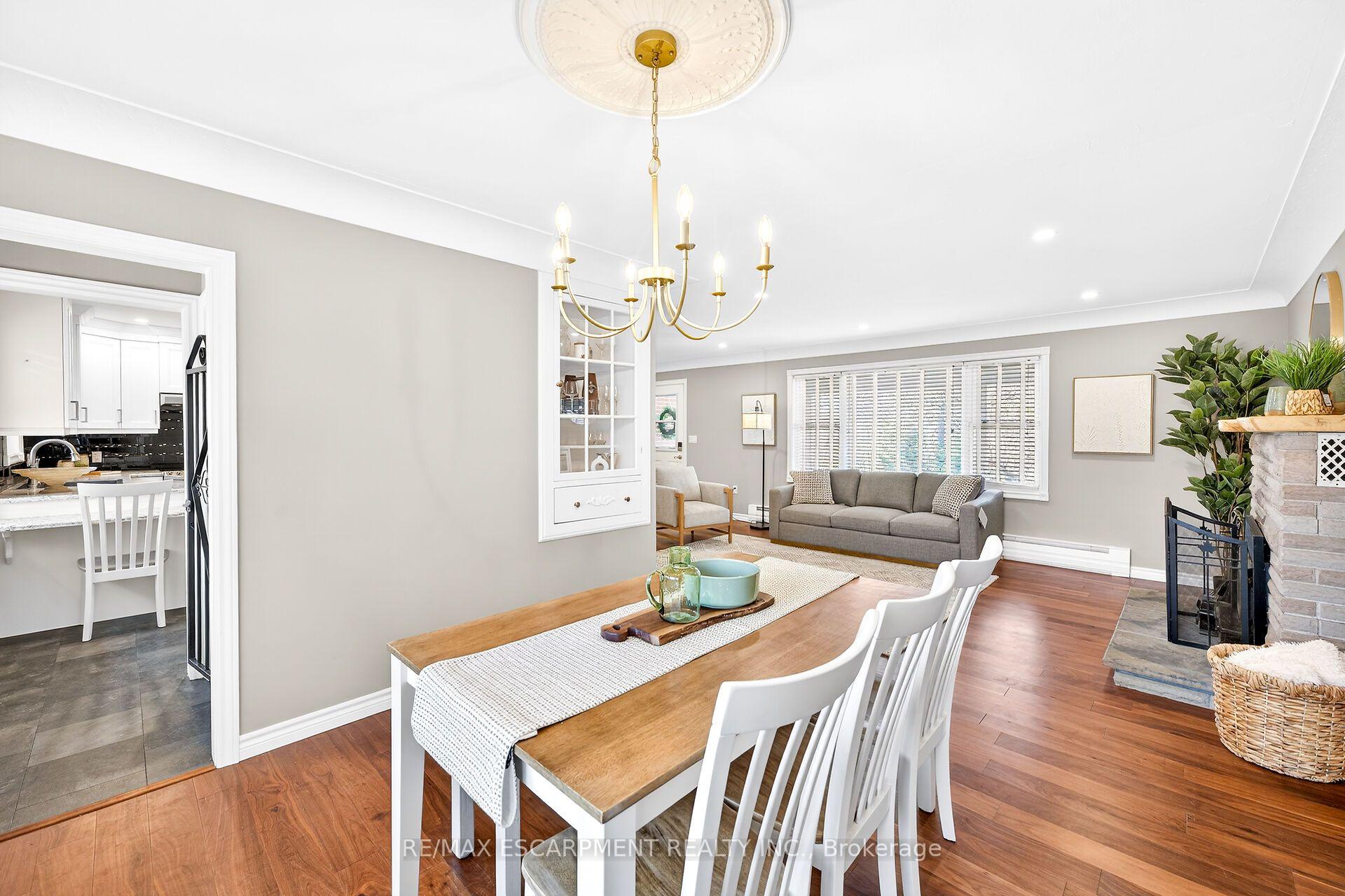 Photo 10 of 360 Johnson Road, Brantford, Echo Place — HOMEH