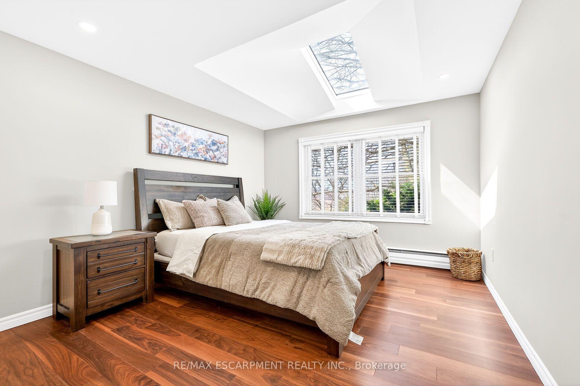 Photo 14 of 360 Johnson Road, Brantford, Echo Place — HOMEH