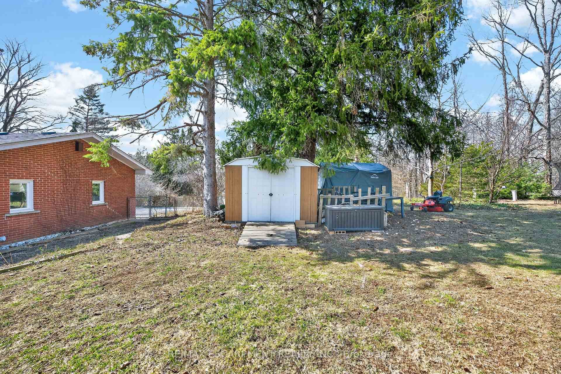 Photo 29 of 360 Johnson Road, Brantford, Echo Place — HOMEH