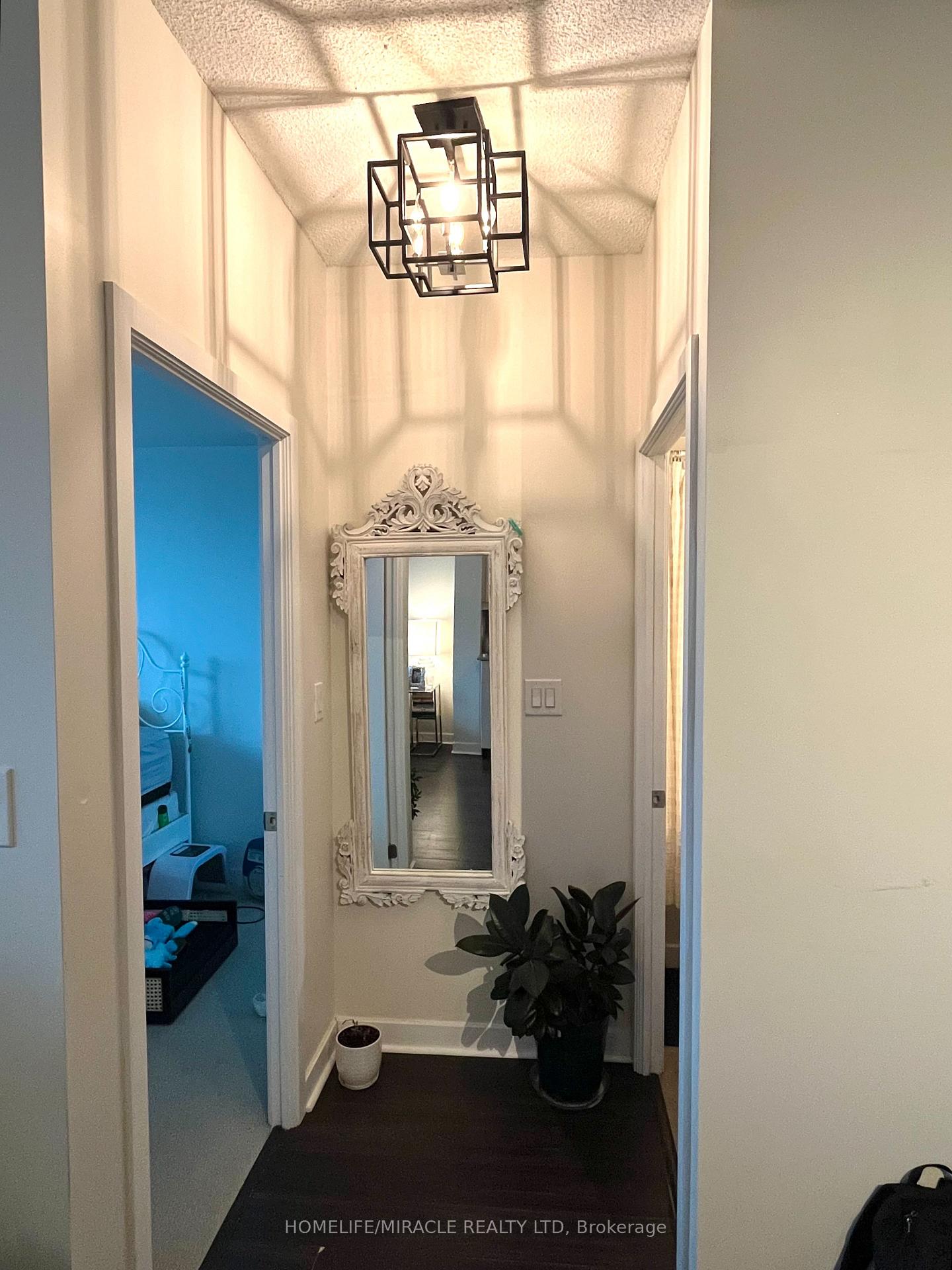 Photo 9 of Unit 3702, 33 Bay Street, Toronto, Waterfront Communities — HOMEH