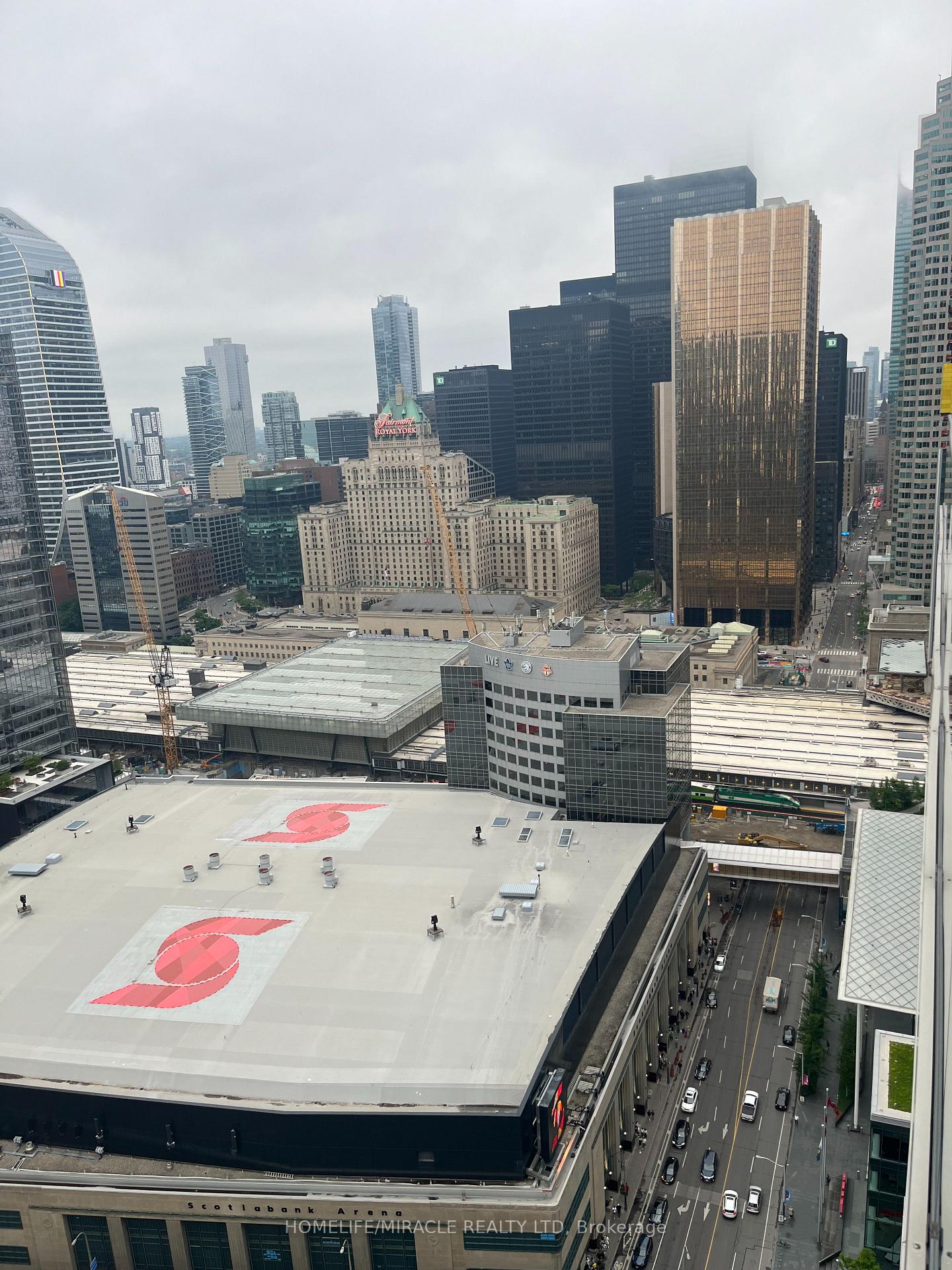 Photo 21 of Unit 3702, 33 Bay Street, Toronto, Waterfront Communities — HOMEH