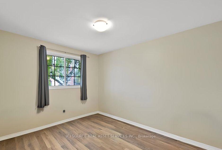 Photo 22 of 10 Gibson Place, St. Catharines, Downtown — HOMEH