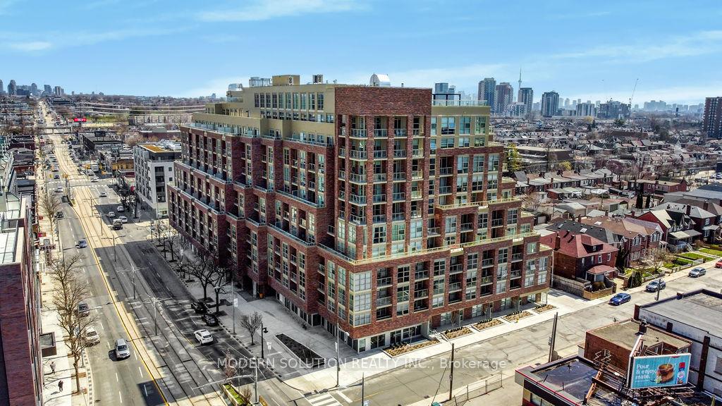 Photo of Unit 308, 1787 St Clair Avenue W
