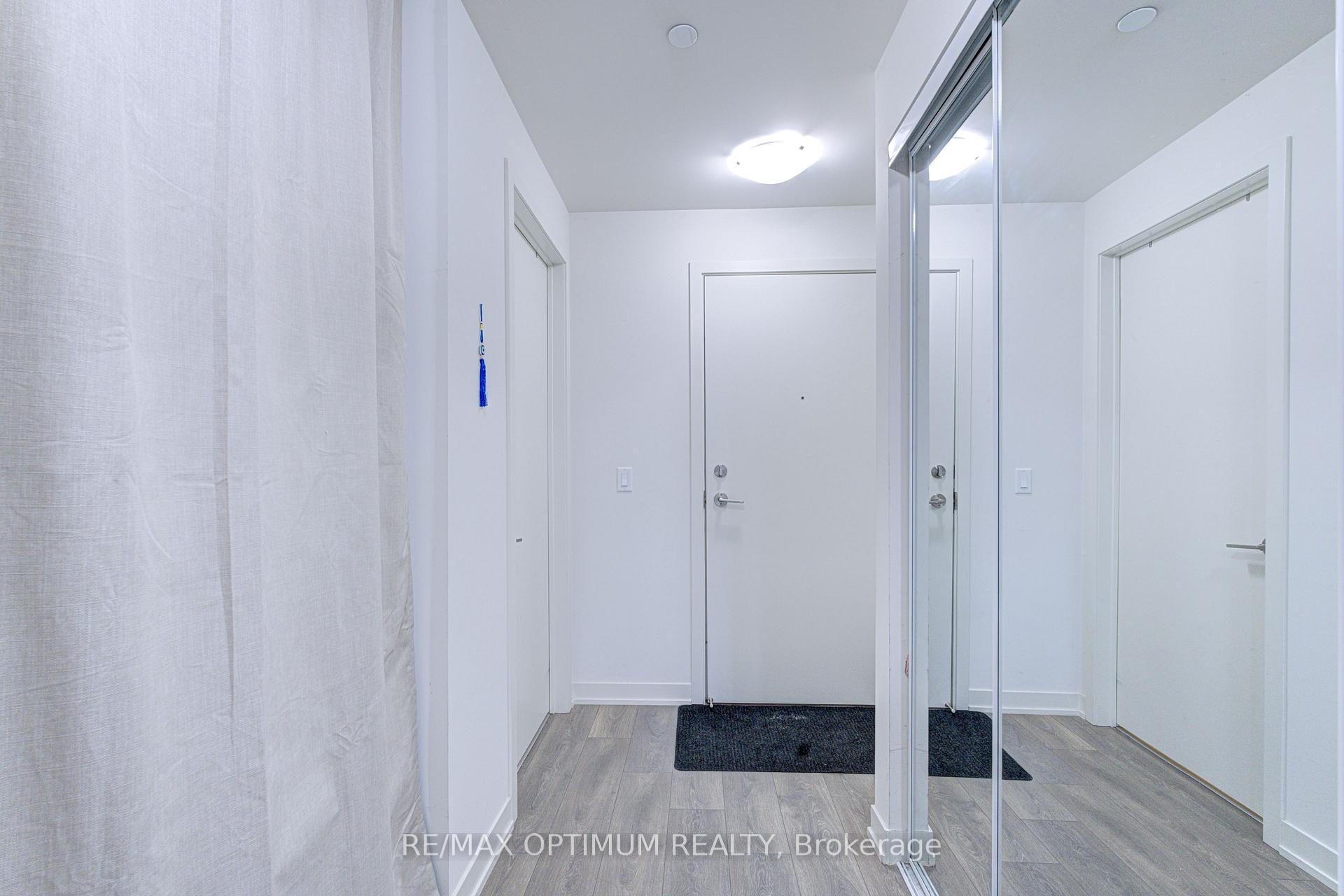 Photo 9 of Unit 108, 58 Sky Harbour Drive, Brampton, Bram West — HOMEH