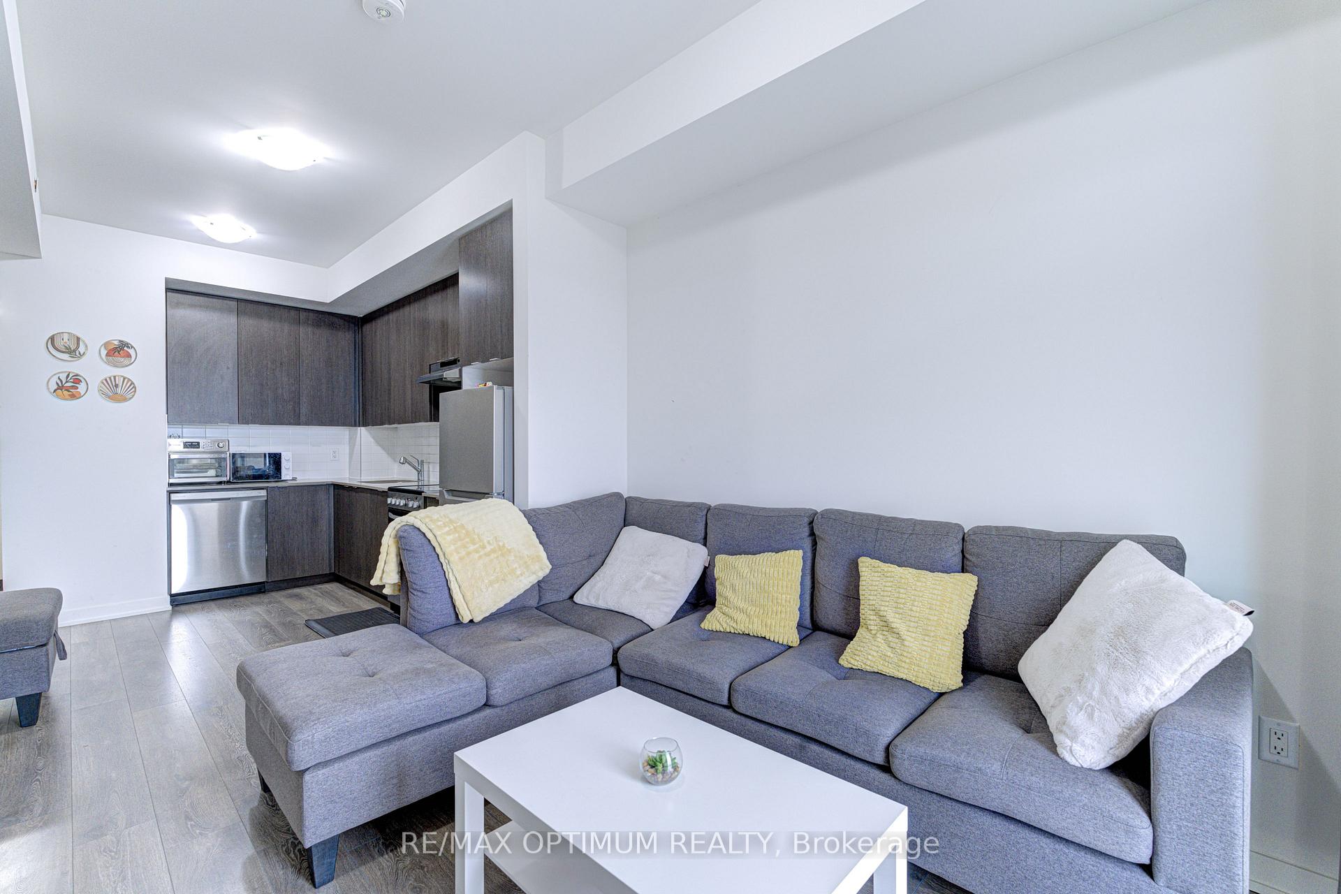 Photo 16 of Unit 108, 58 Sky Harbour Drive, Brampton, Bram West — HOMEH