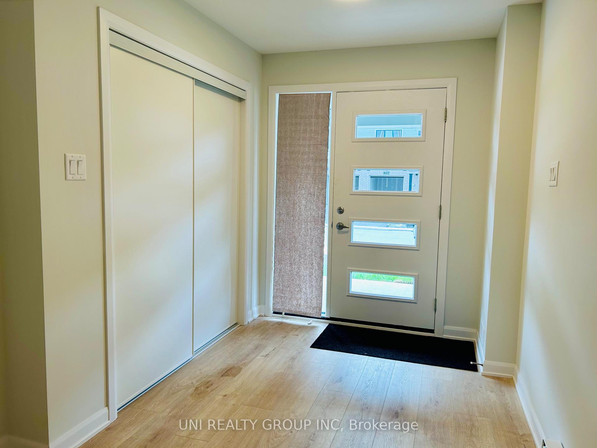 Photo 2 of 772 Tadpole Crescent, Ottawa, Barrhaven - Half Moon Bay — HOMEH