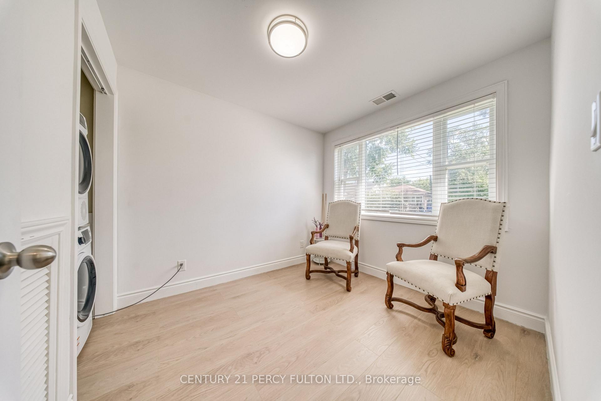 Photo 29 of 242 Simcoe Avenue, Georgina, Keswick North — HOMEH