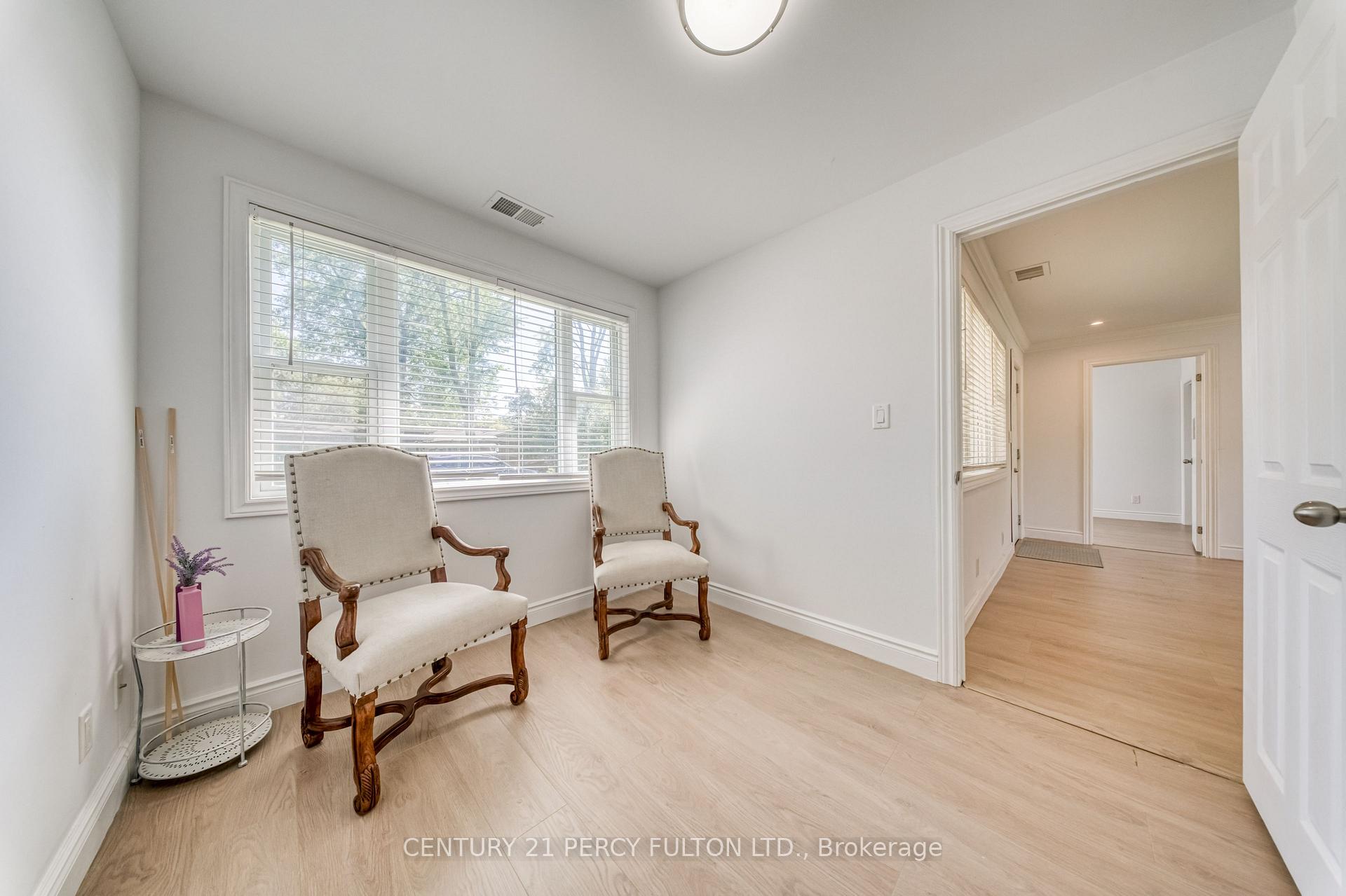 Photo 30 of 242 Simcoe Avenue, Georgina, Keswick North — HOMEH