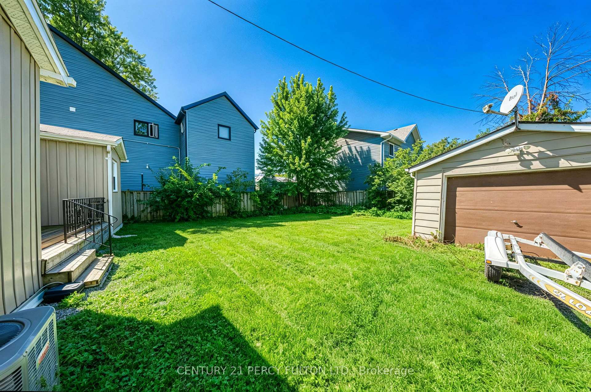 Photo 34 of 242 Simcoe Avenue, Georgina, Keswick North — HOMEH