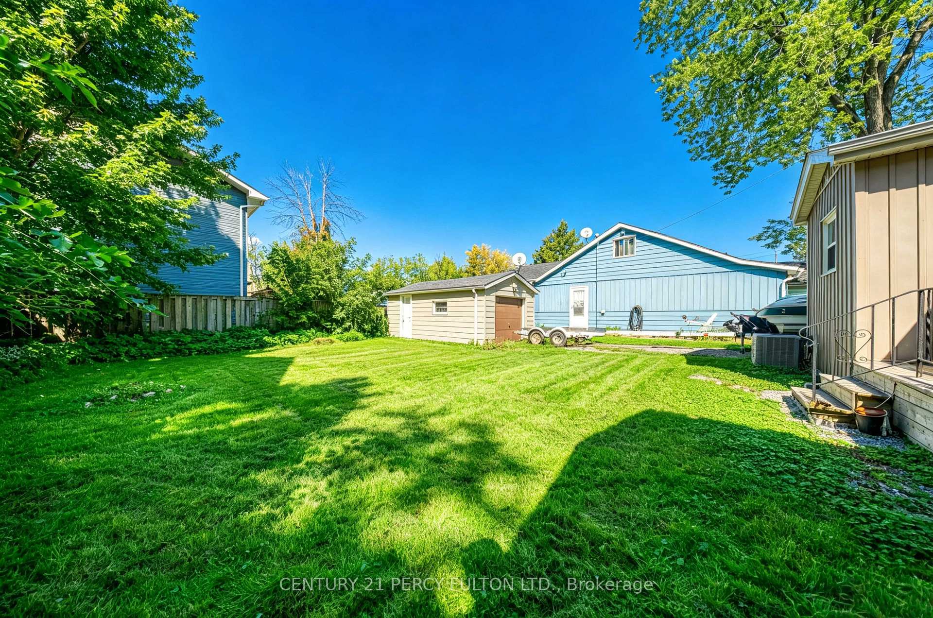 Photo 35 of 242 Simcoe Avenue, Georgina, Keswick North — HOMEH