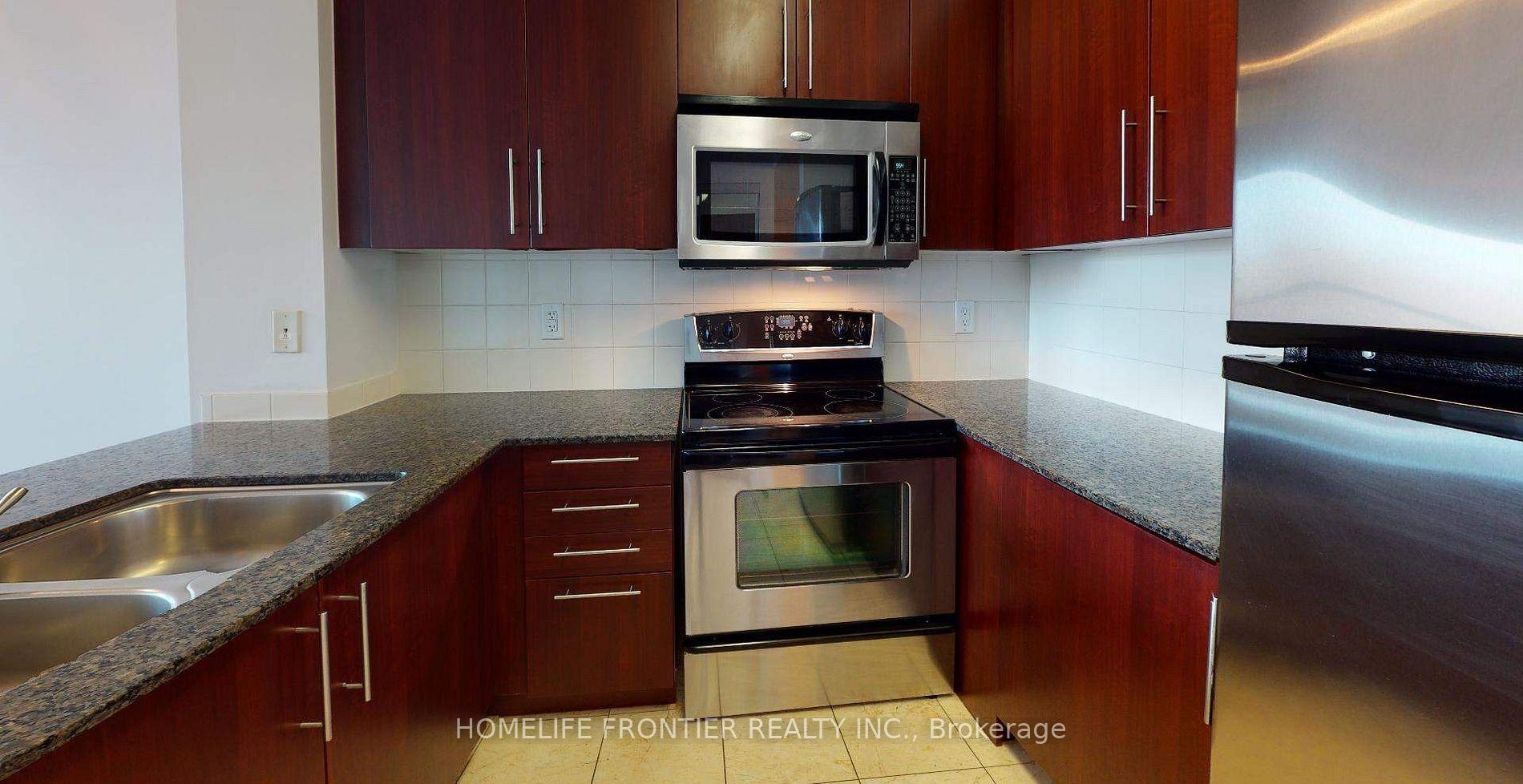 Photo 4 of Unit 610, 503 Beecroft Road, North York, Willowdale West — HOMEH