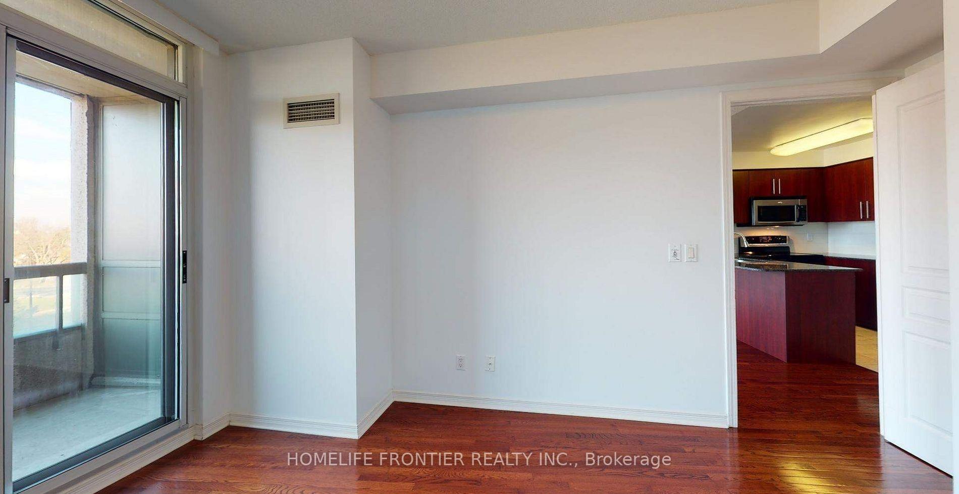 Photo 8 of Unit 610, 503 Beecroft Road, North York, Willowdale West — HOMEH