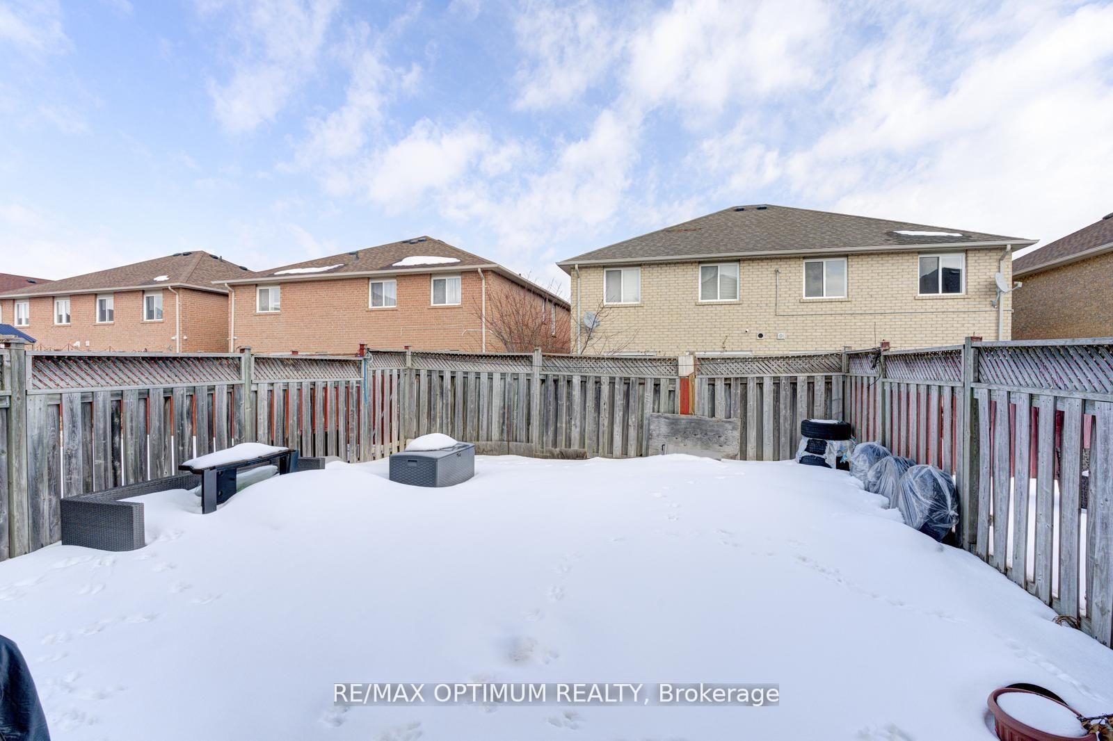 Photo 42 of 26 Tumbleweed Trail, Brampton, Fletcher's Creek South — HOMEH
