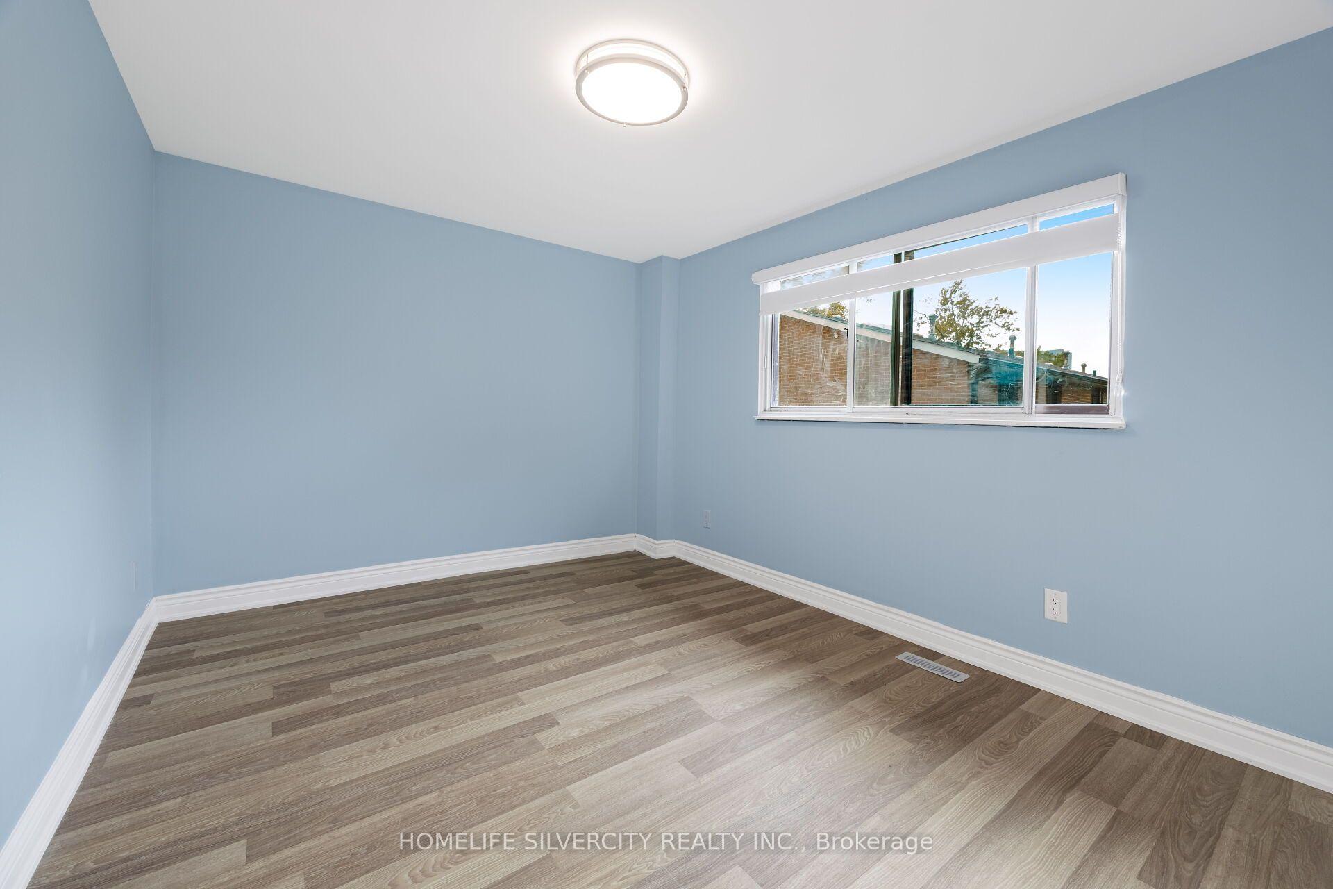 Photo 28 of 157 Fleetwood Crescent, Brampton, Southgate — HOMEH