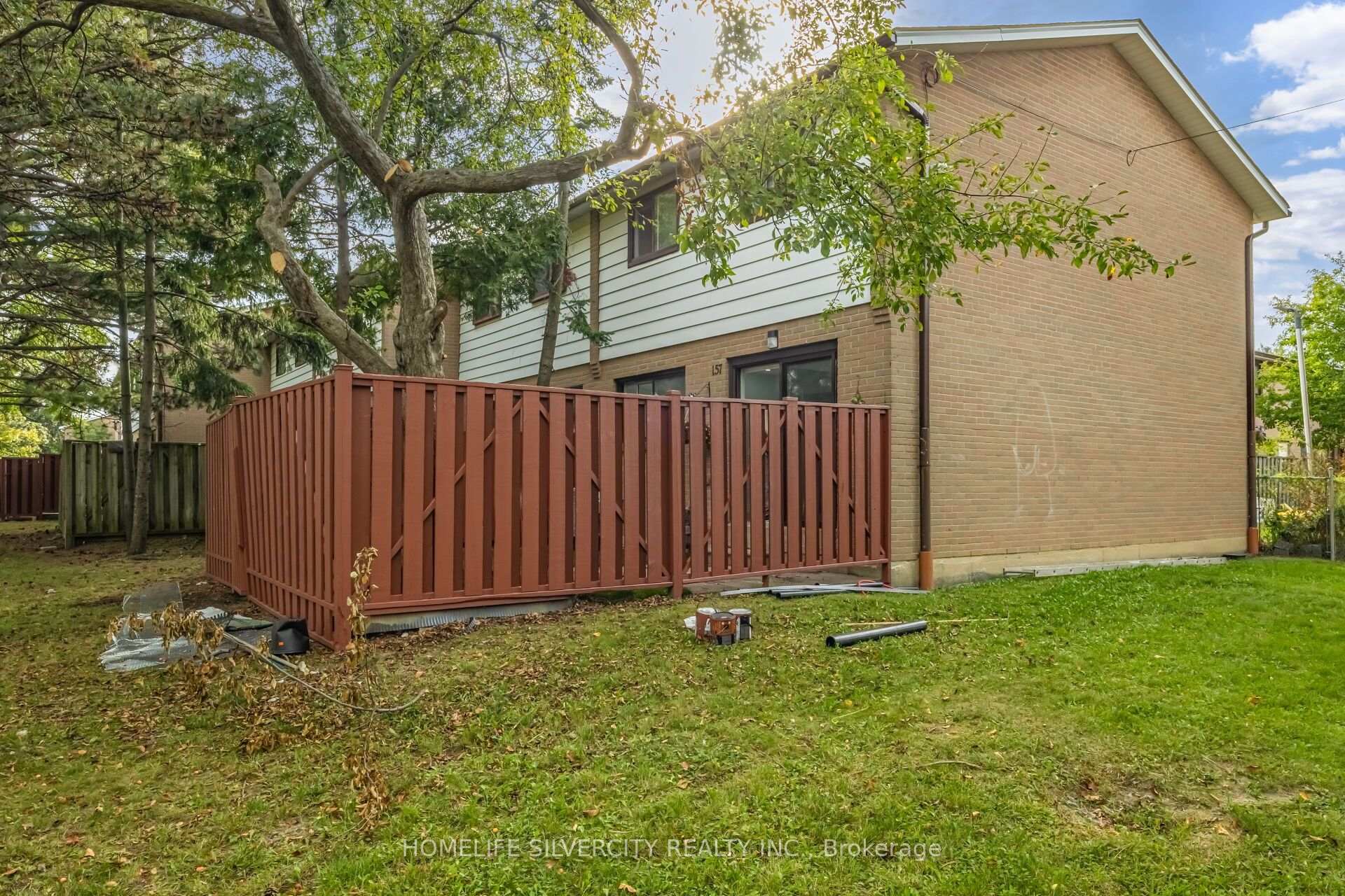 Photo 43 of 157 Fleetwood Crescent, Brampton, Southgate — HOMEH