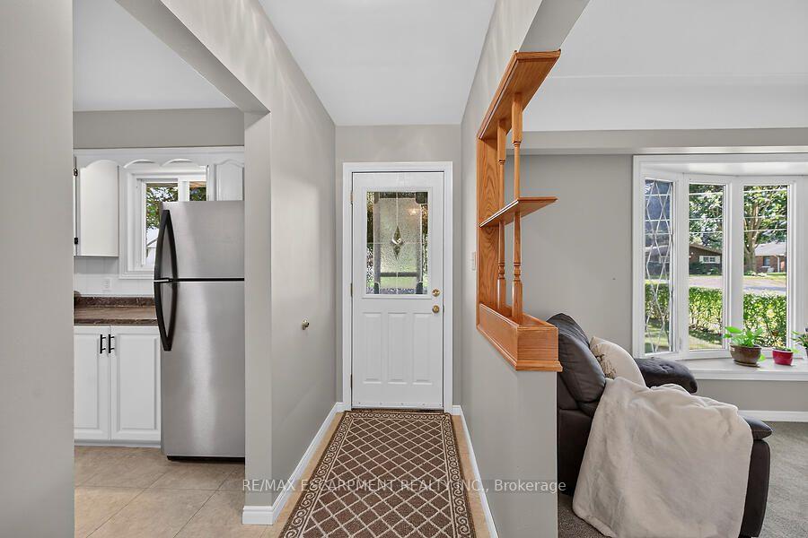 Photo 4 of 149 Berwick Street, Haldimand — HOMEH