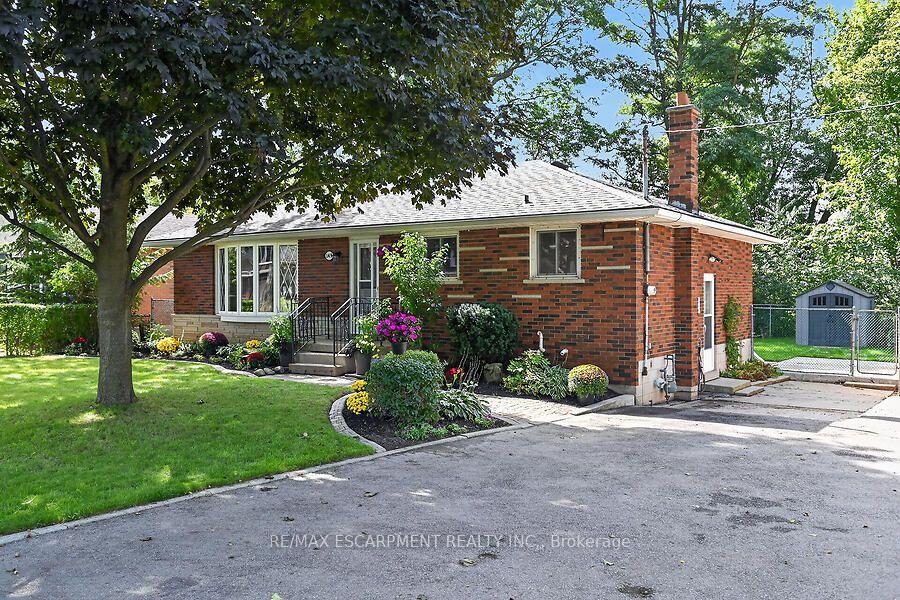 Photo 31 of 149 Berwick Street, Haldimand — HOMEH