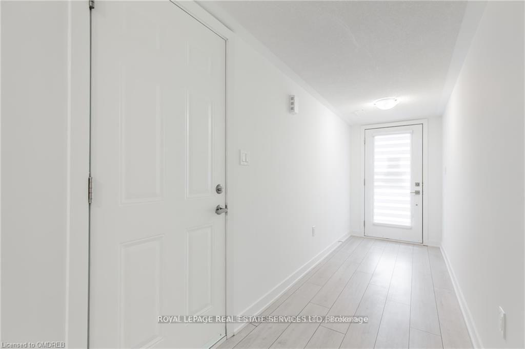 Photo 3 of 3047 Cherry Blossom, Burlington, Alton — HOMEH