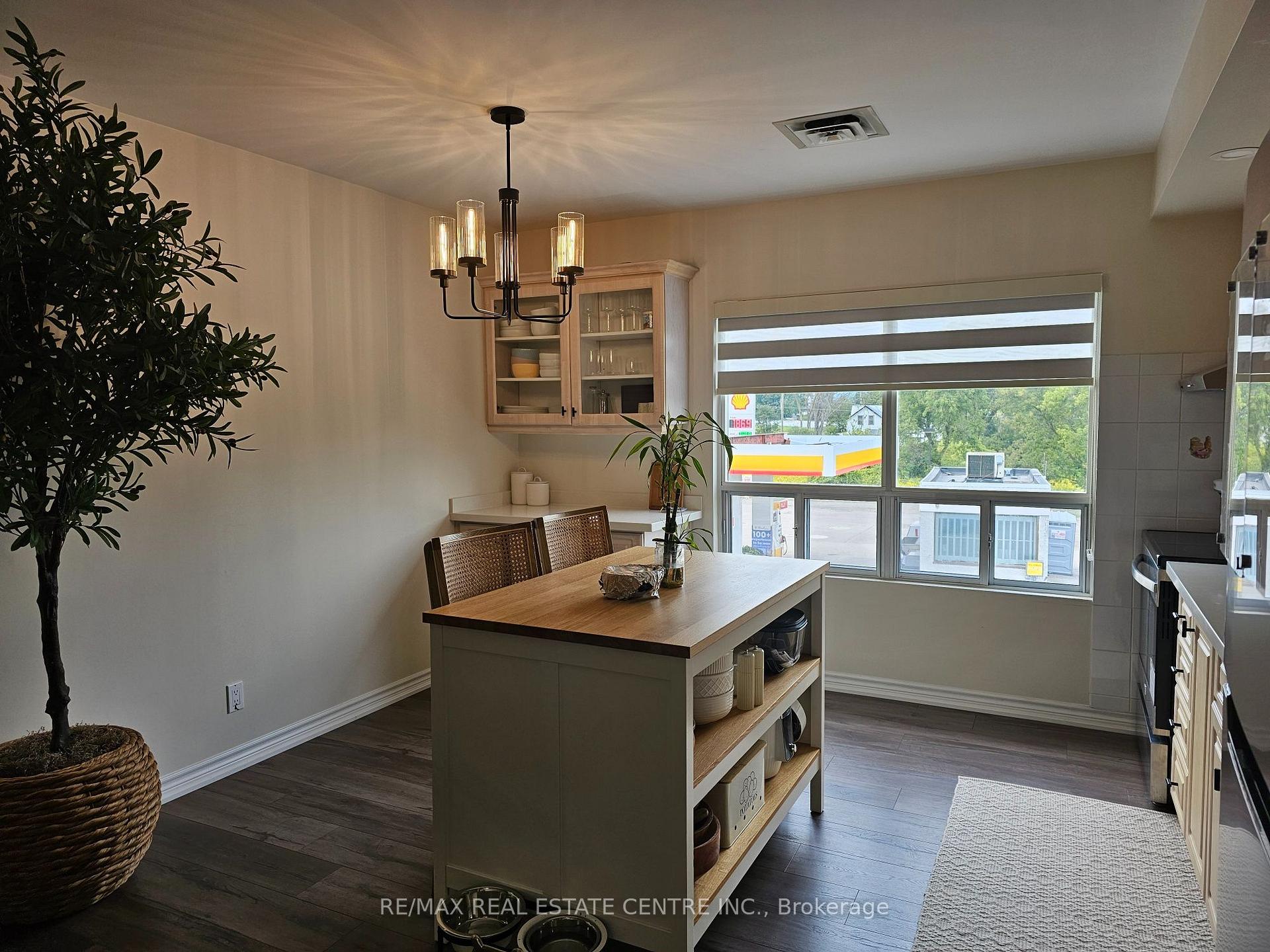 Photo 11 of Unit 3, 15393 Airport Road, Caledon, Caledon East — HOMEH