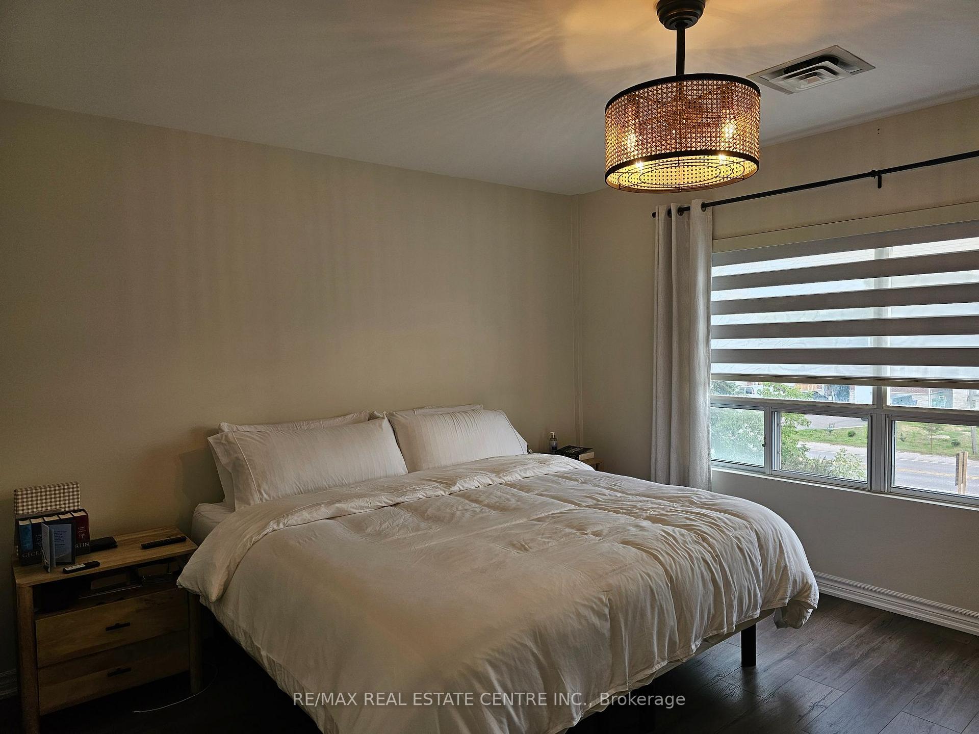 Photo 23 of Unit 3, 15393 Airport Road, Caledon, Caledon East — HOMEH