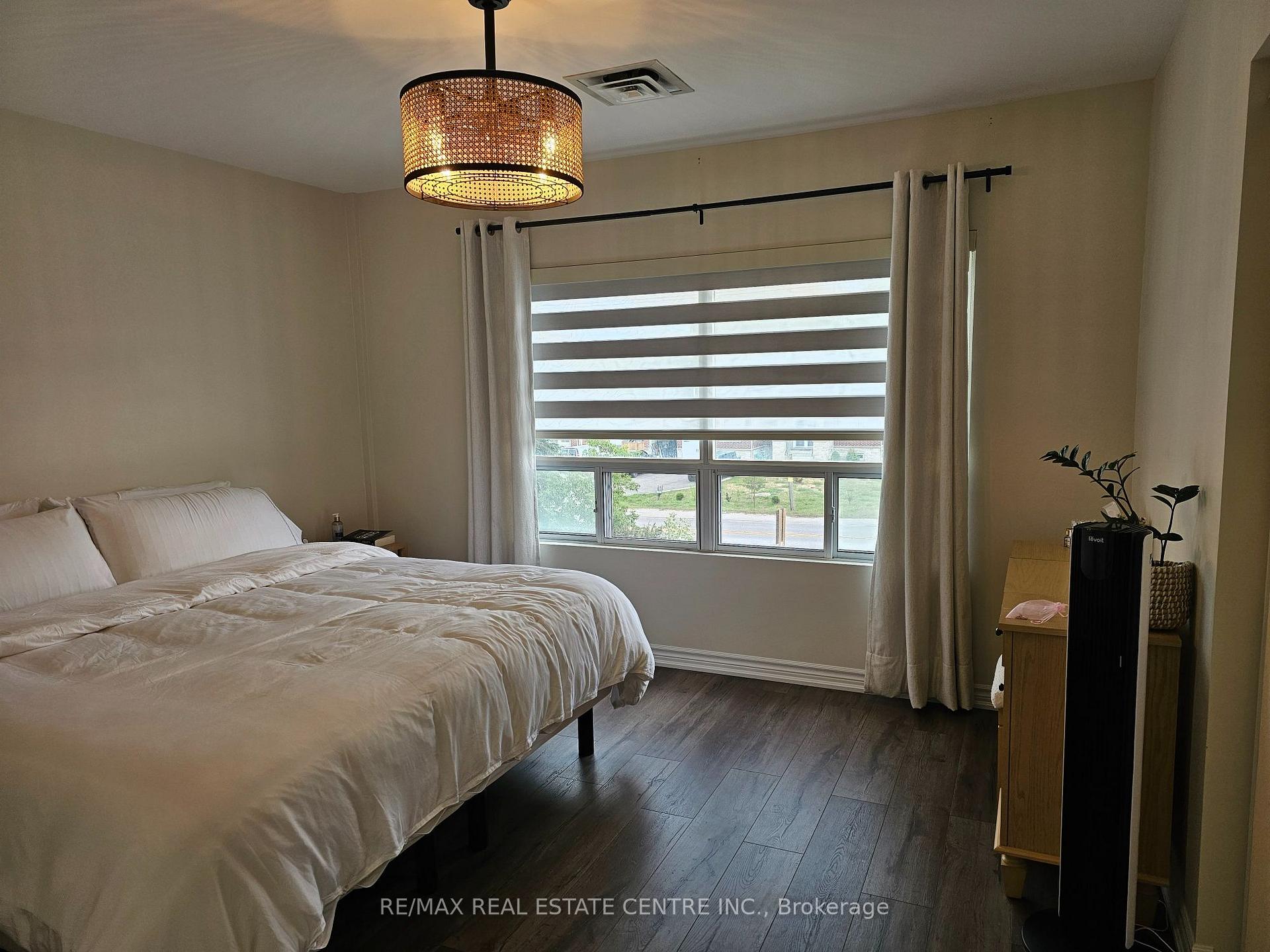 Photo 25 of Unit 3, 15393 Airport Road, Caledon, Caledon East — HOMEH