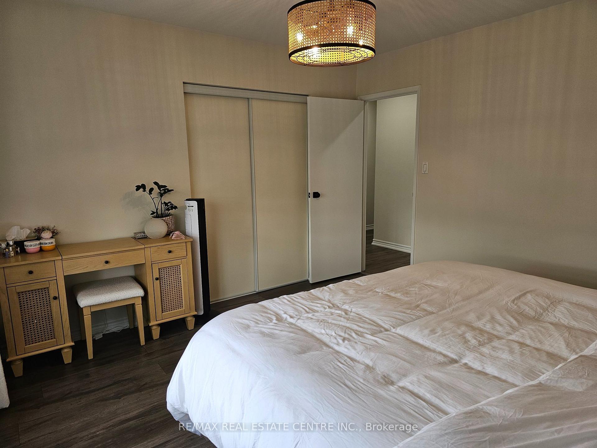 Photo 26 of Unit 3, 15393 Airport Road, Caledon, Caledon East — HOMEH