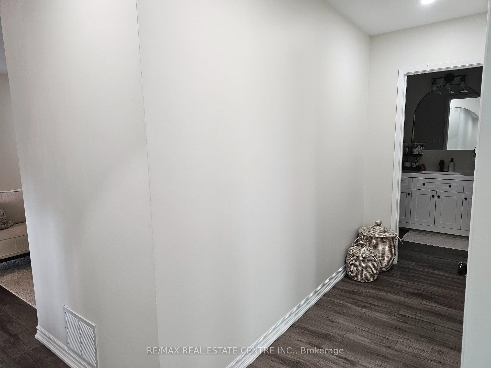 Photo 30 of Unit 3, 15393 Airport Road, Caledon, Caledon East — HOMEH