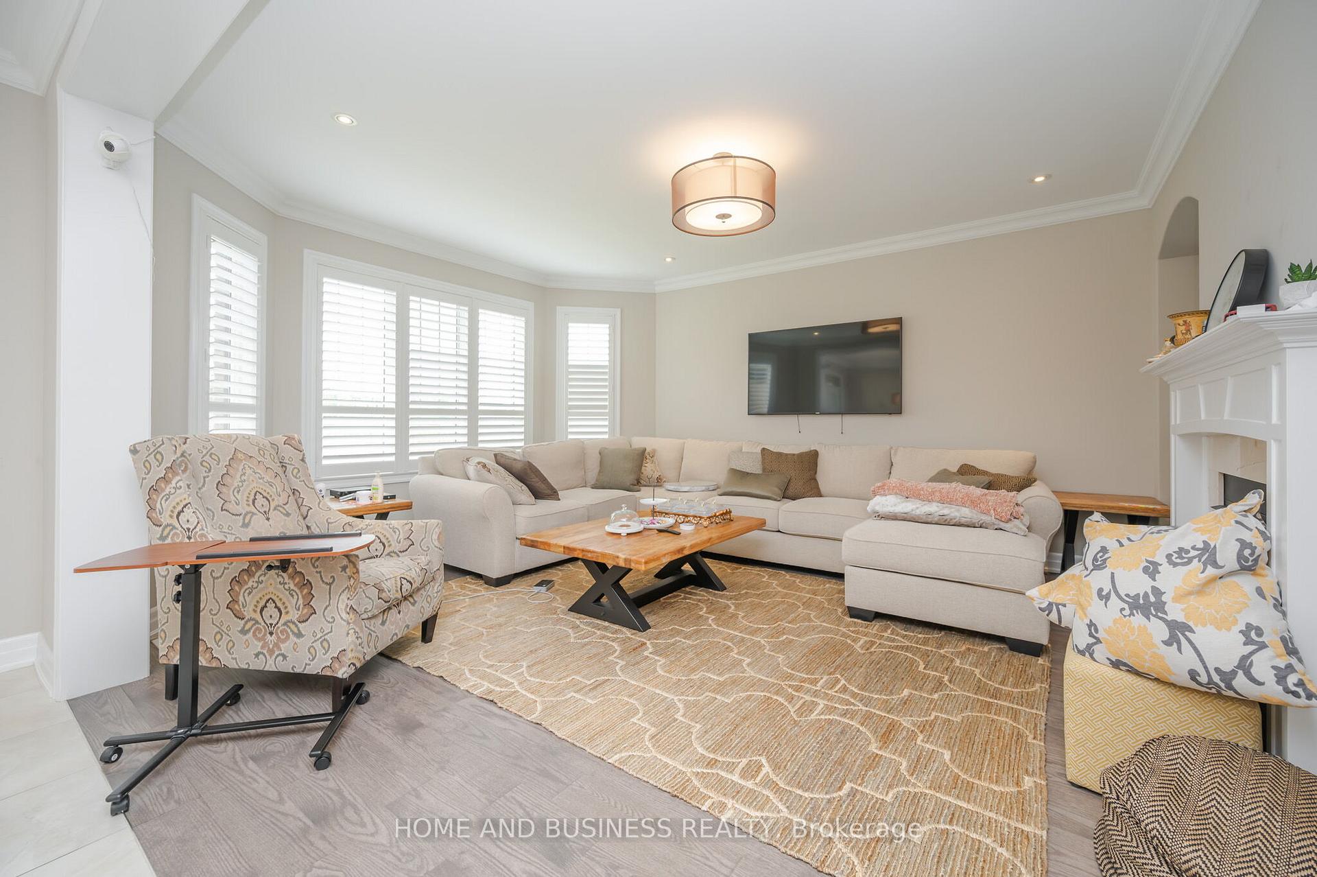 Photo 8 of 3357 Mintwood Circle, Oakville, Glenorchy — HOMEH