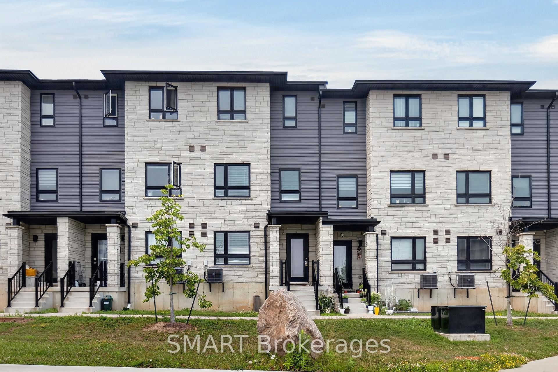 Photo 3 of Unit 92, 51 Sparrow Avenue, Cambridge, Little's Corners — HOMEH