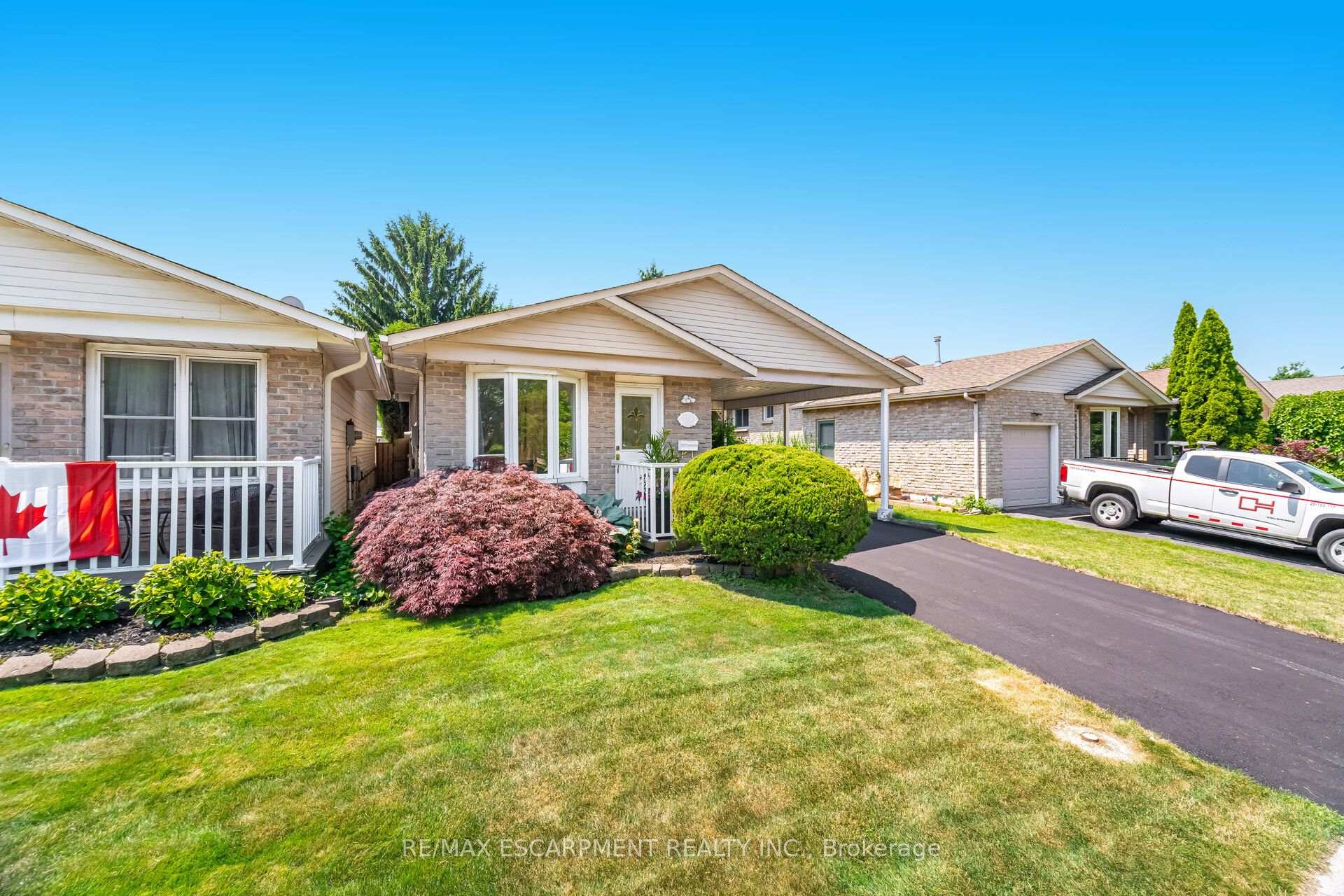 Photo 6 of 178 Athenia Drive, Hamilton, Stoney Creek — HOMEH