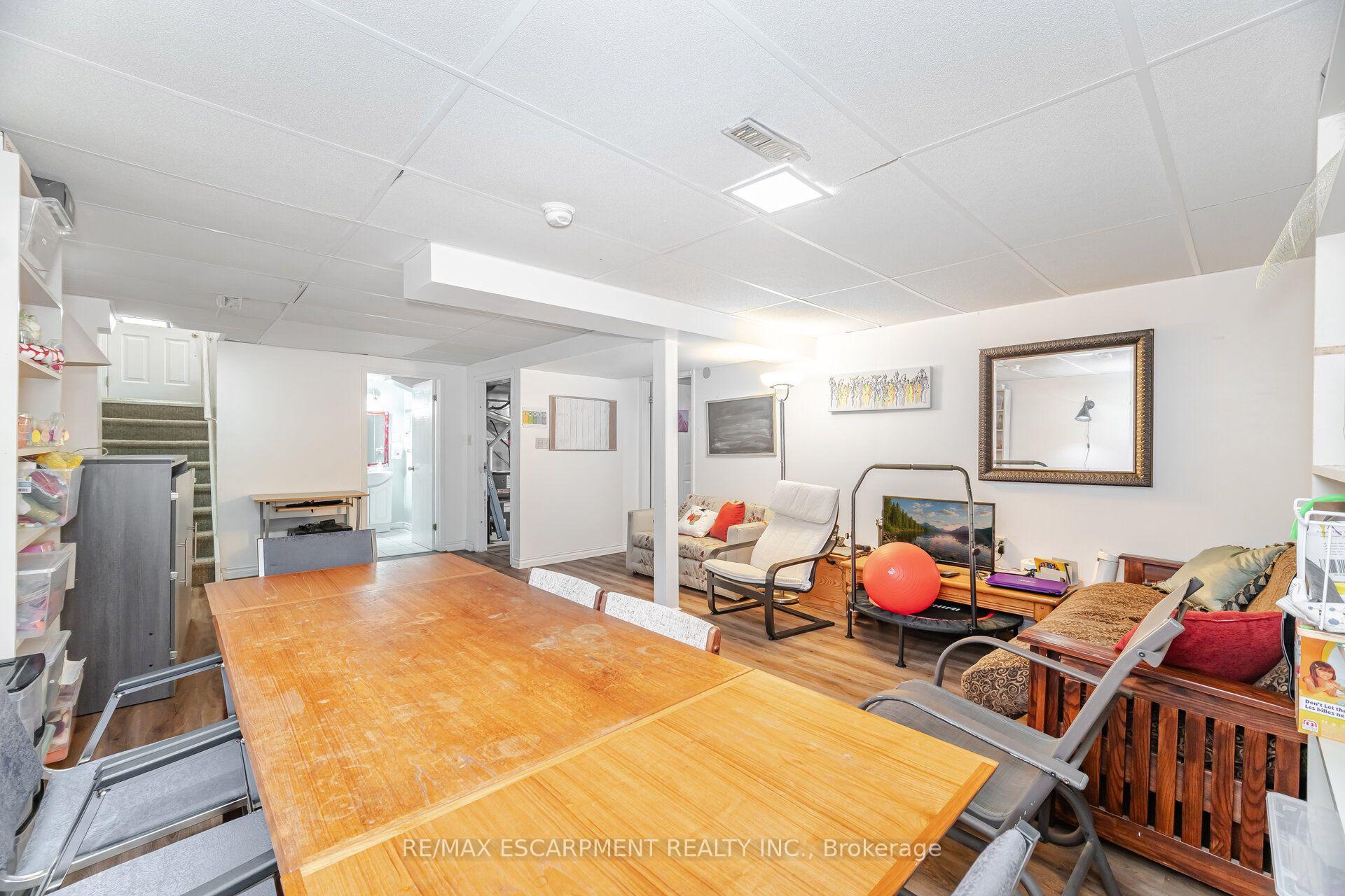 Photo 33 of 178 Athenia Drive, Hamilton, Stoney Creek — HOMEH