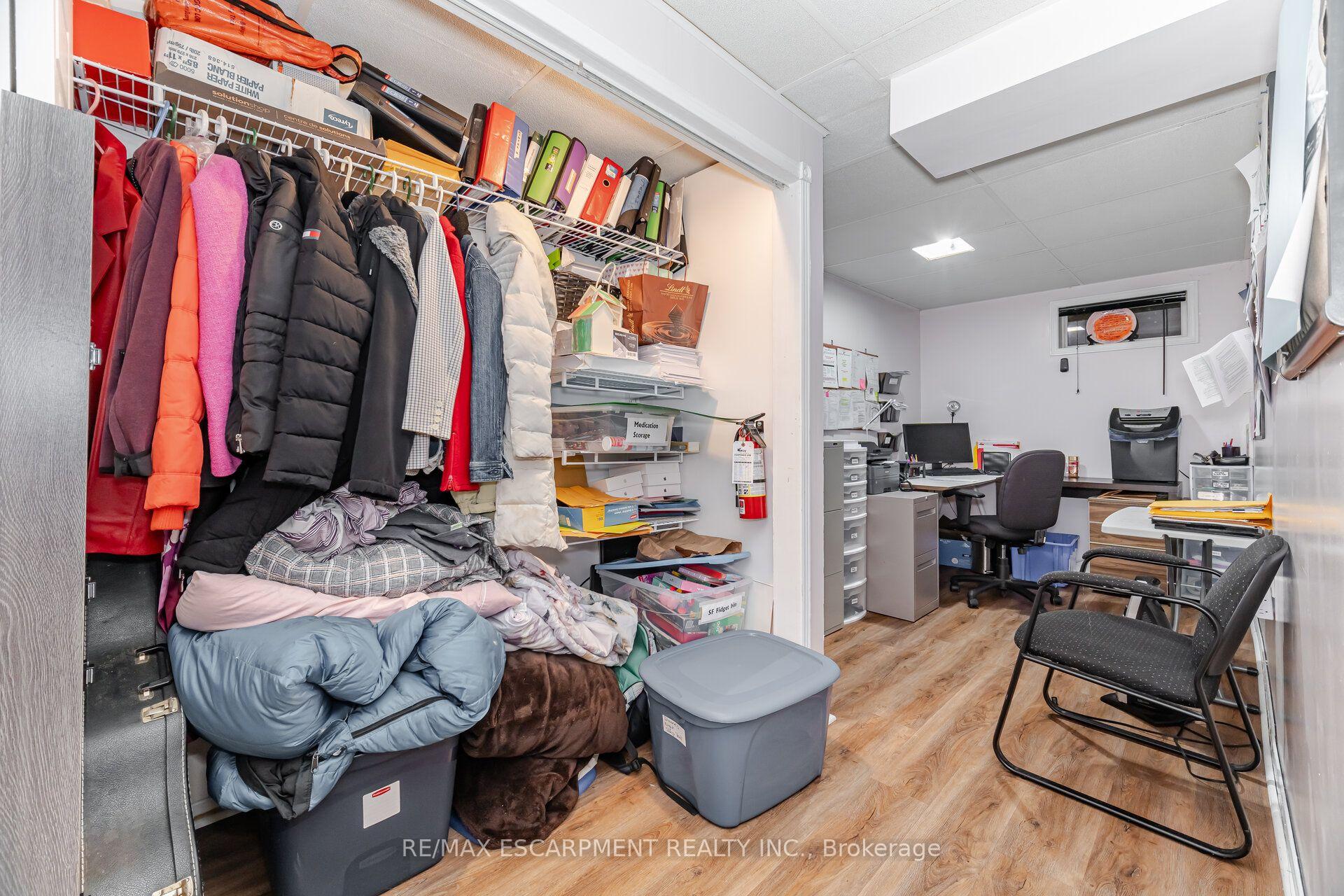 Photo 35 of 178 Athenia Drive, Hamilton, Stoney Creek — HOMEH