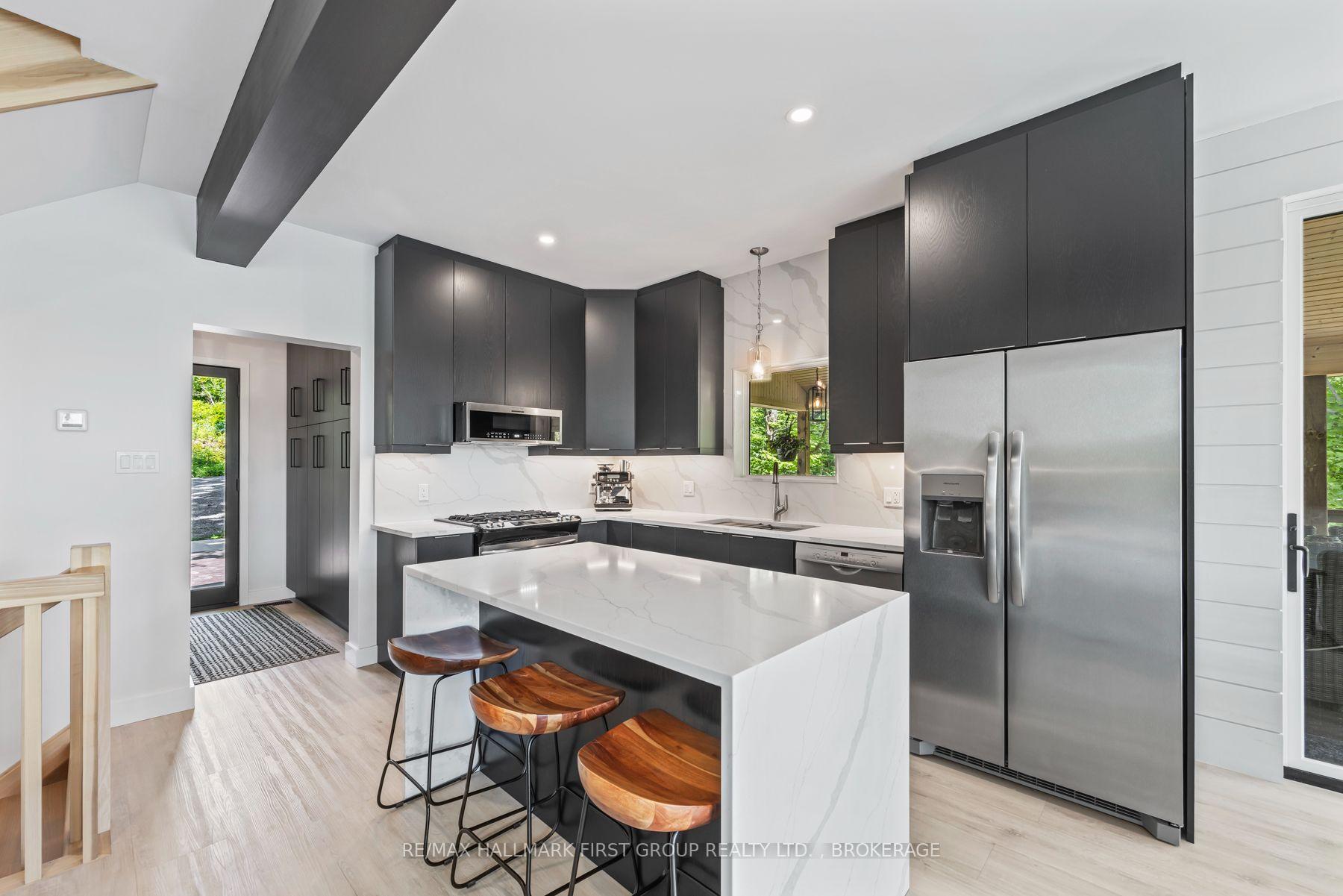 Photo 15 of 1005 Macdonald Lane, Frontenac, Frontenac South — HOMEH