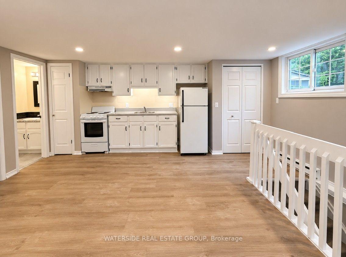 Photo 8 of Unit Unit B, 347 King Street, Hamilton, Dundas — HOMEH