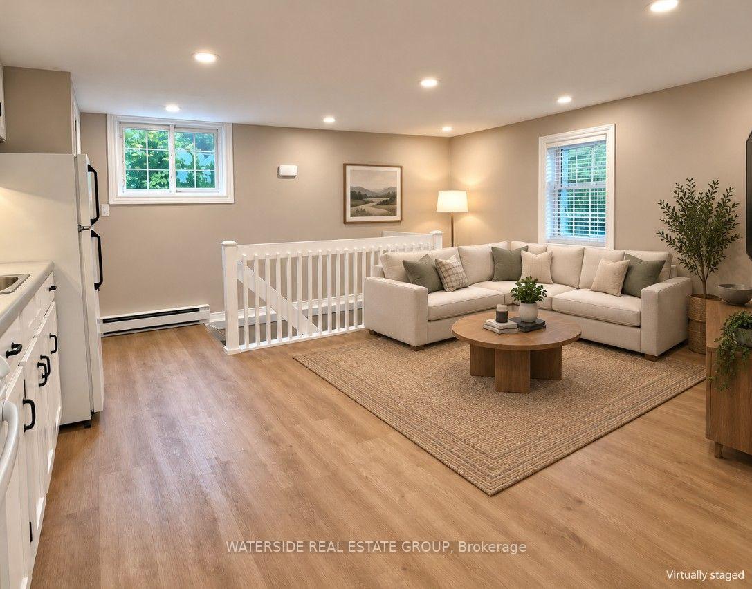 Photo 4 of Unit Unit B, 347 King Street, Hamilton, Dundas — HOMEH