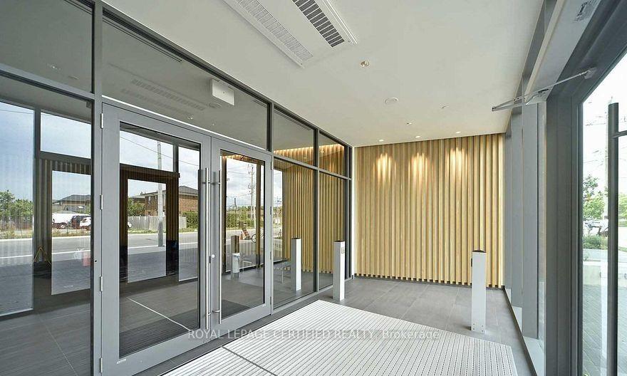 Photo 2 of Unit 1407, 120 Varna Drive, Toronto, Englemount-Lawrence — HOMEH